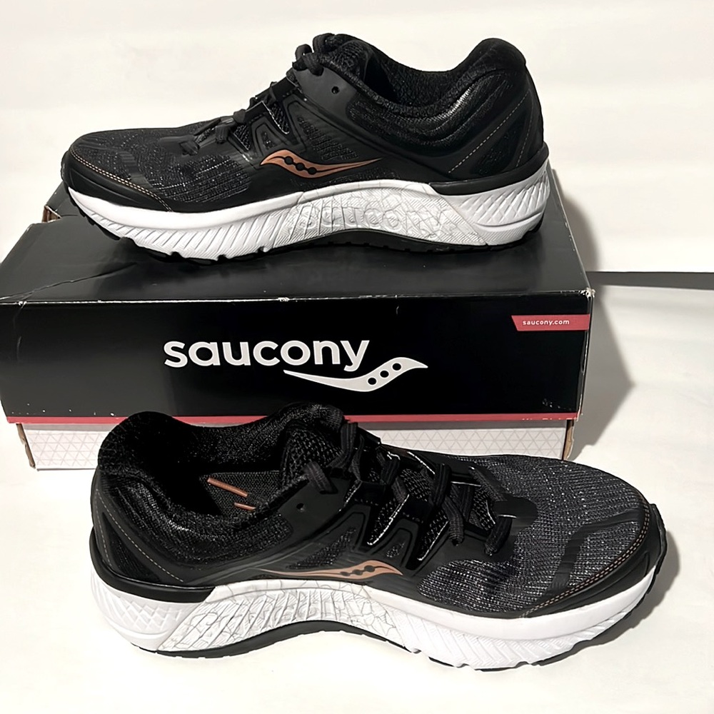Saucony Guide shoes